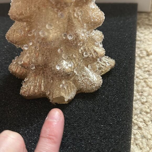 Frontgate Elegant Frosted Gold “Diamond” studded Holiday Tree Set - Picture 8 of 10